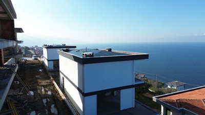 Exterior 3