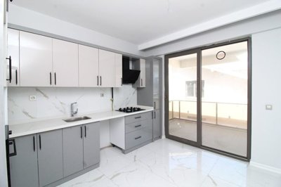 Interior 2