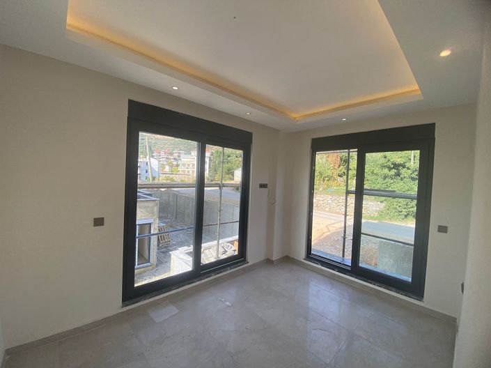 Image No.34-2 Bed Apartment for sale