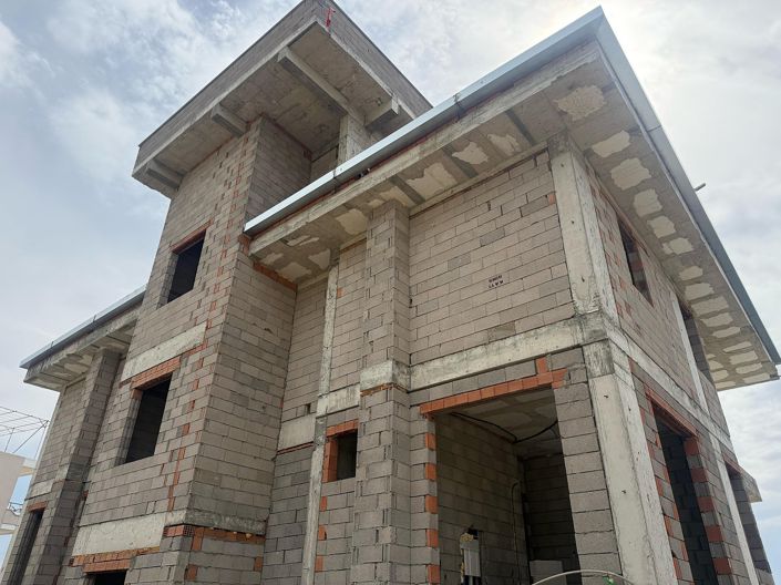 Image No.37-2 Bed Apartment for sale