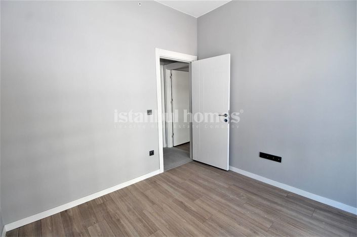 Image No.12-3 Bed Apartment for sale