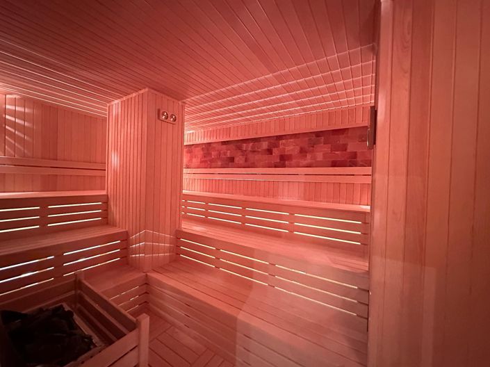 Image No.10-5 Bed Apartment for sale