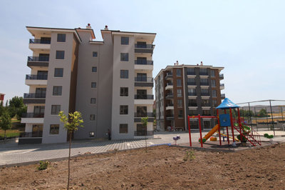 Exterior 13
