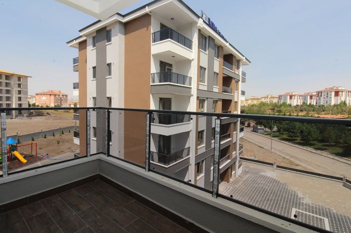 Image No.35-1 Bed Apartment for sale