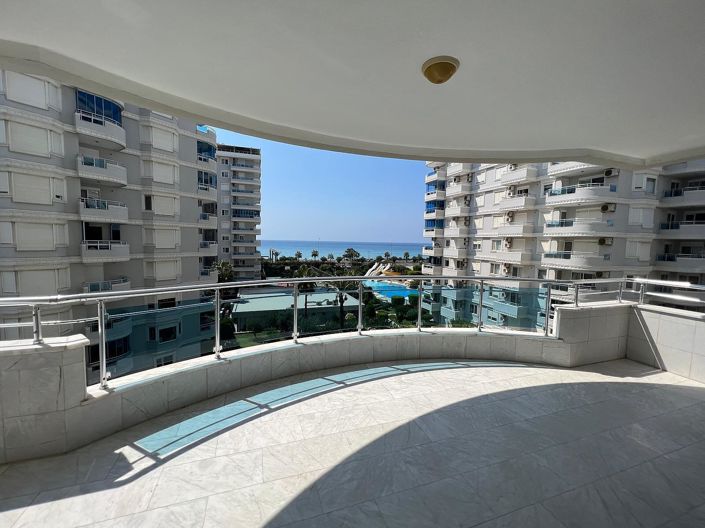 Image No.44-2 Bed Apartment for sale