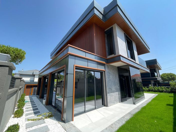 Image No.2-5 Bed House/Villa for sale