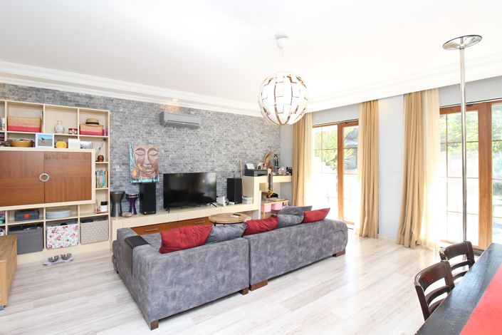 Image No.25-4 Bed House/Villa for sale