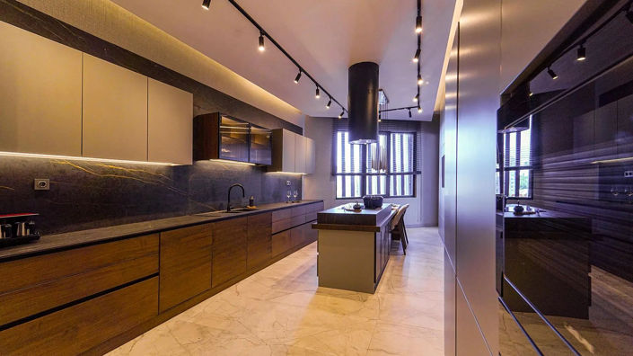 Image No.9-5 Bed Apartment for sale