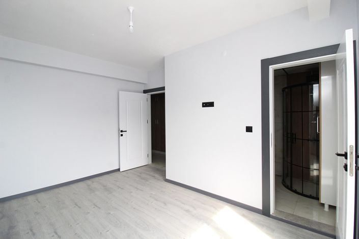 Image No.40-3 Bed Apartment for sale