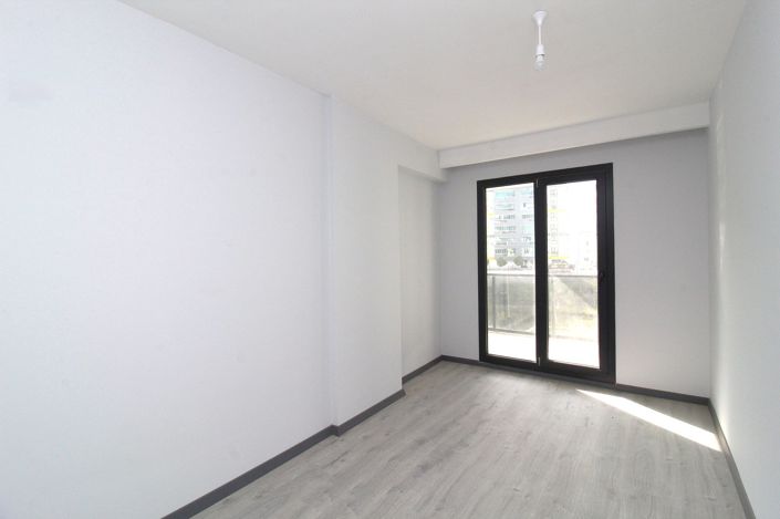 Image No.51-3 Bed Apartment for sale