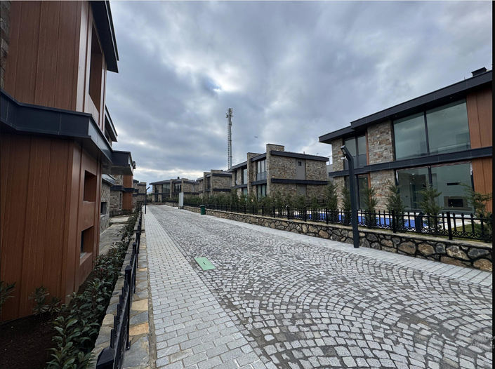 Image No.7-6 Bed House/Villa for sale