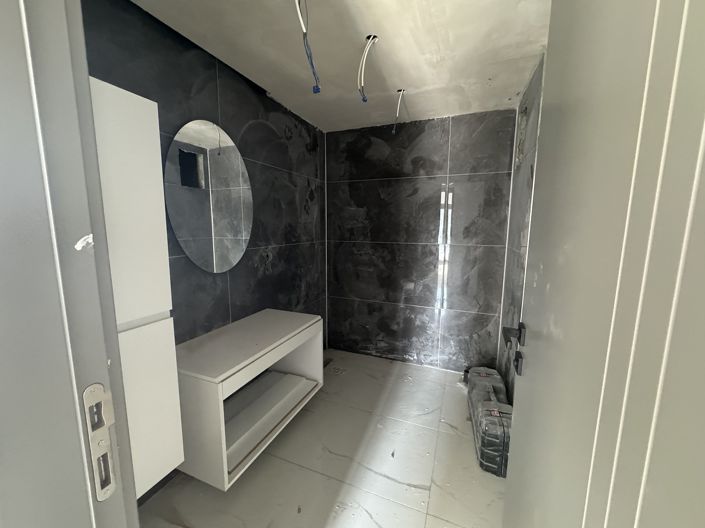 Image No.45-4 Bed Apartment for sale