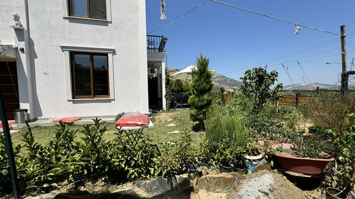 Image No.3-2 Bed House/Villa for sale