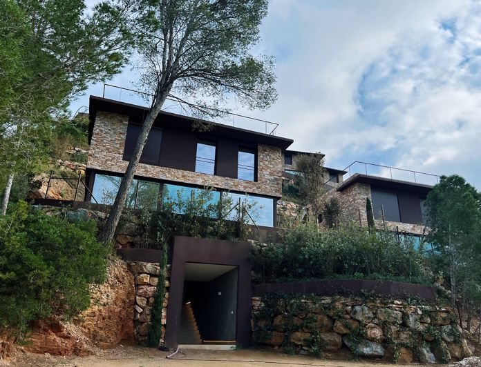 Image No.5-4 Bed House/Villa for sale