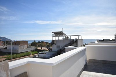 Exterior 10