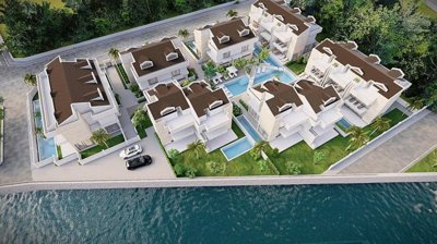 Exterior 8
