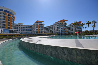 Exterior 8