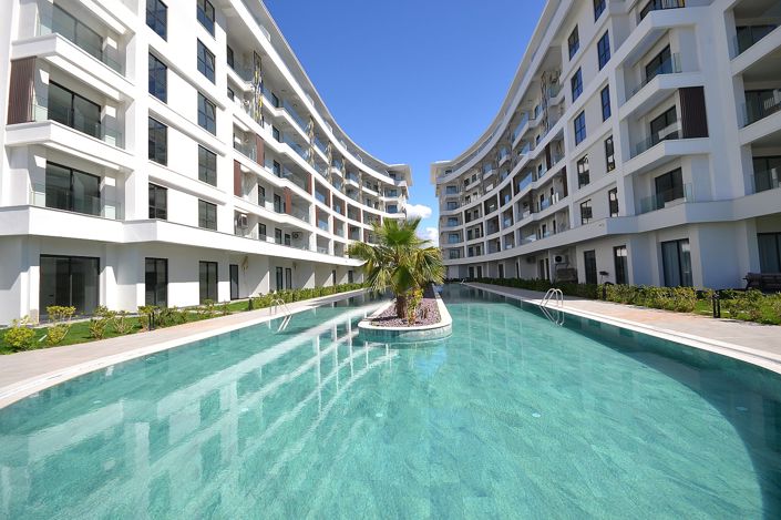 Image No.10-5 Bed Apartment for sale