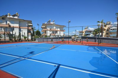Exterior 14