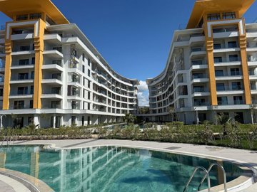Exterior 2