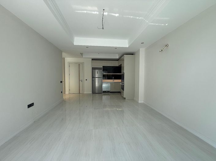 Image No.36-5 Bed Apartment for sale