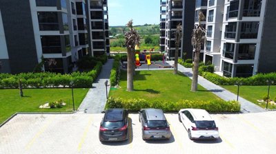 Exterior 3