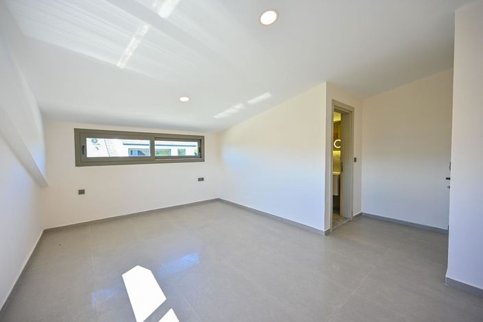 Image No.34-3 Bed House/Villa for sale