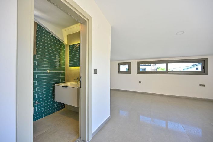 Image No.36-3 Bed House/Villa for sale