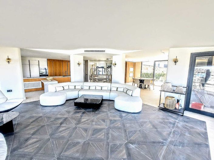 Image No.11-4 Bed House/Villa for sale