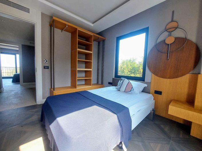 Image No.25-4 Bed House/Villa for sale