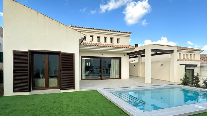Image No.1-3 Bed House/Villa for sale