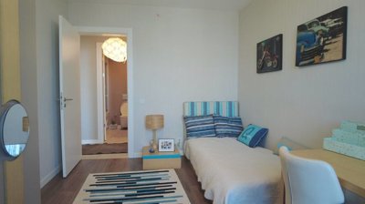 Interior 6