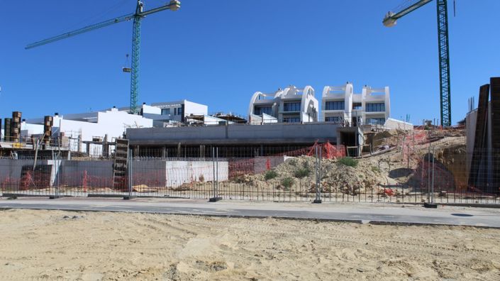 Image No.24-2 Bed Apartment for sale