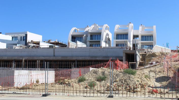 Image No.23-4 Bed Apartment for sale