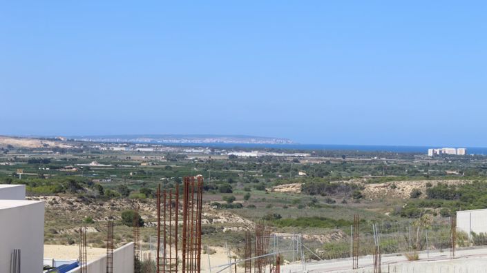 Image No.25-4 Bed Apartment for sale