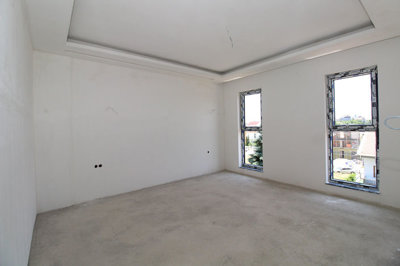 Interior 6