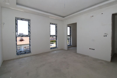 Interior 7