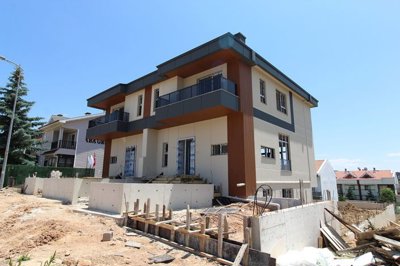 Exterior 2