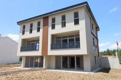 Exterior 7