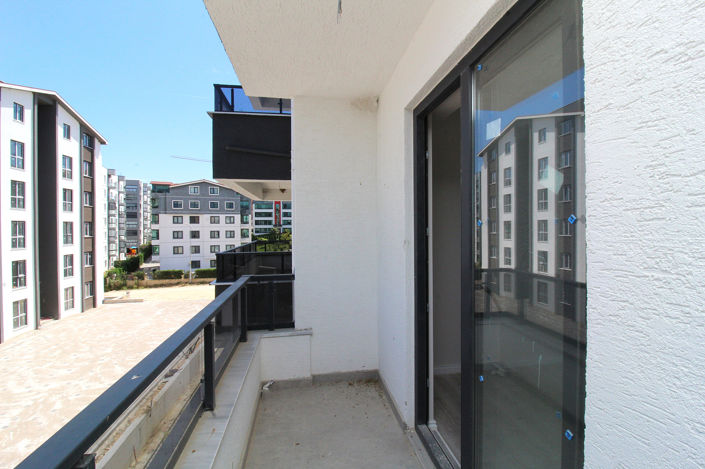 Image No.18-2 Bed Apartment for sale