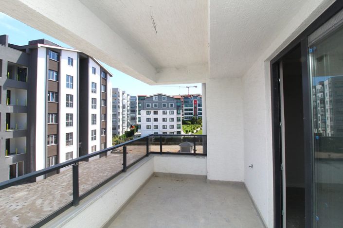 Image No.15-3 Bed Apartment for sale
