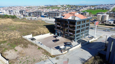 Exterior 4