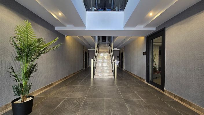 Image No.22-3 Bed Apartment for sale