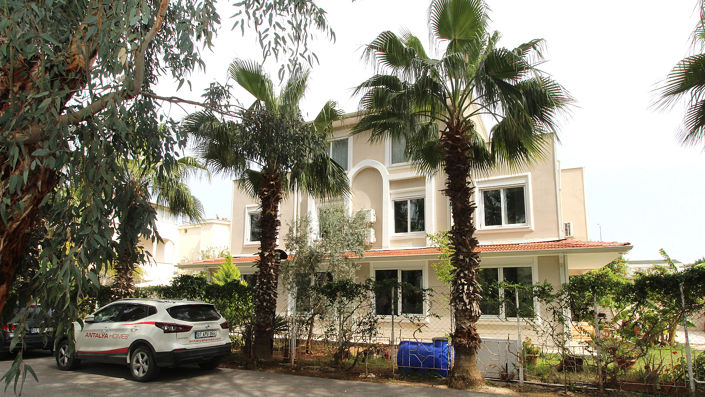 Image No.7-6 Bed House/Villa for sale
