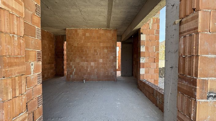 Image No.66-5 Bed House/Villa for sale