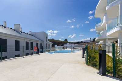 Exterior 9