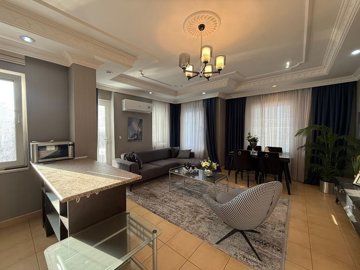 Interior 2