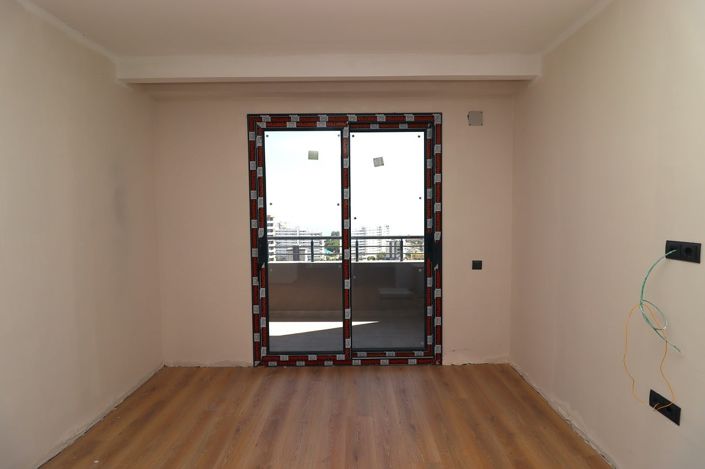 Image No.20-2 Bed Apartment for sale