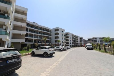Exterior 6