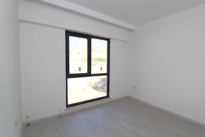 Image No.19-2 Bed Apartment for sale